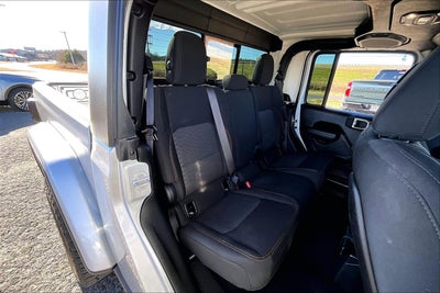 2022 Jeep Gladiator Mojave