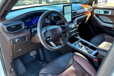 2022 Ford Explorer King Ranch