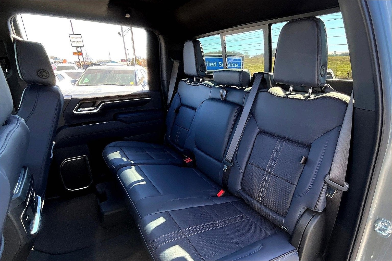 2025 Chevrolet Silverado 3500 HD High Country