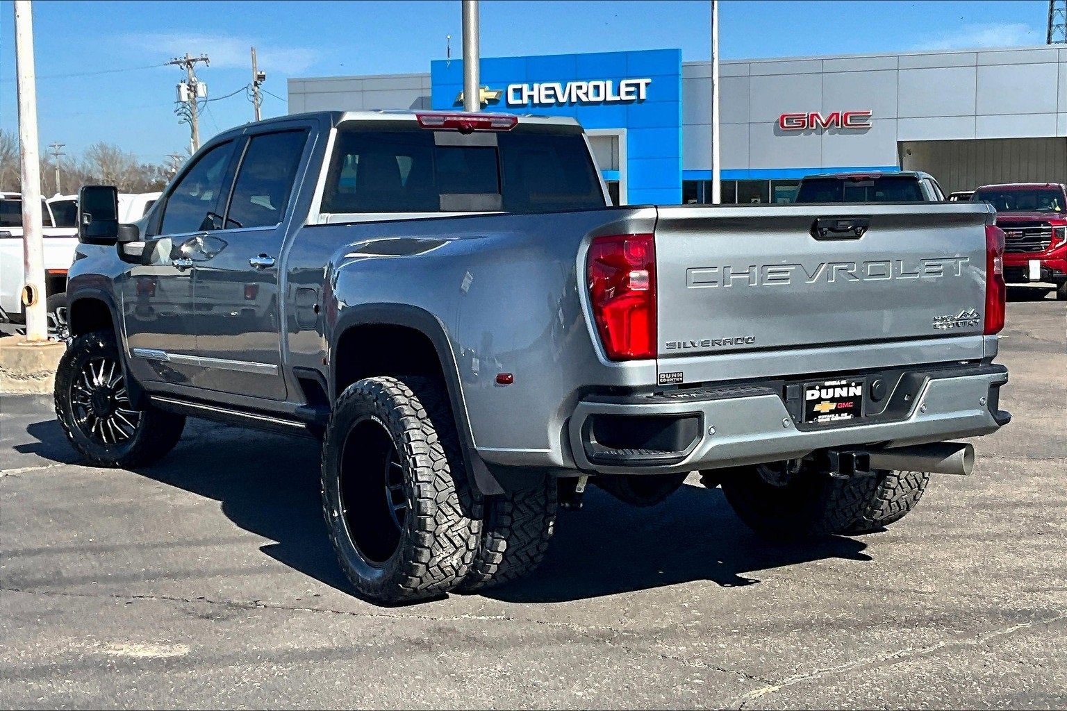 2025 Chevrolet Silverado 3500 HD High Country