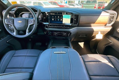 2025 Chevrolet Silverado 3500 HD High Country