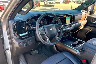 2025 Chevrolet Silverado 3500 HD High Country