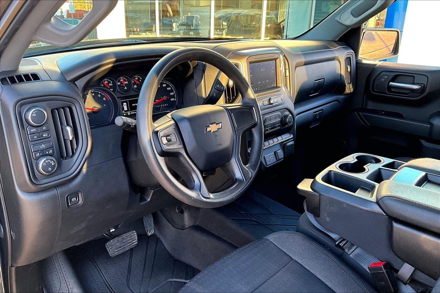 2022 Chevrolet Silverado 1500 LTD Custom