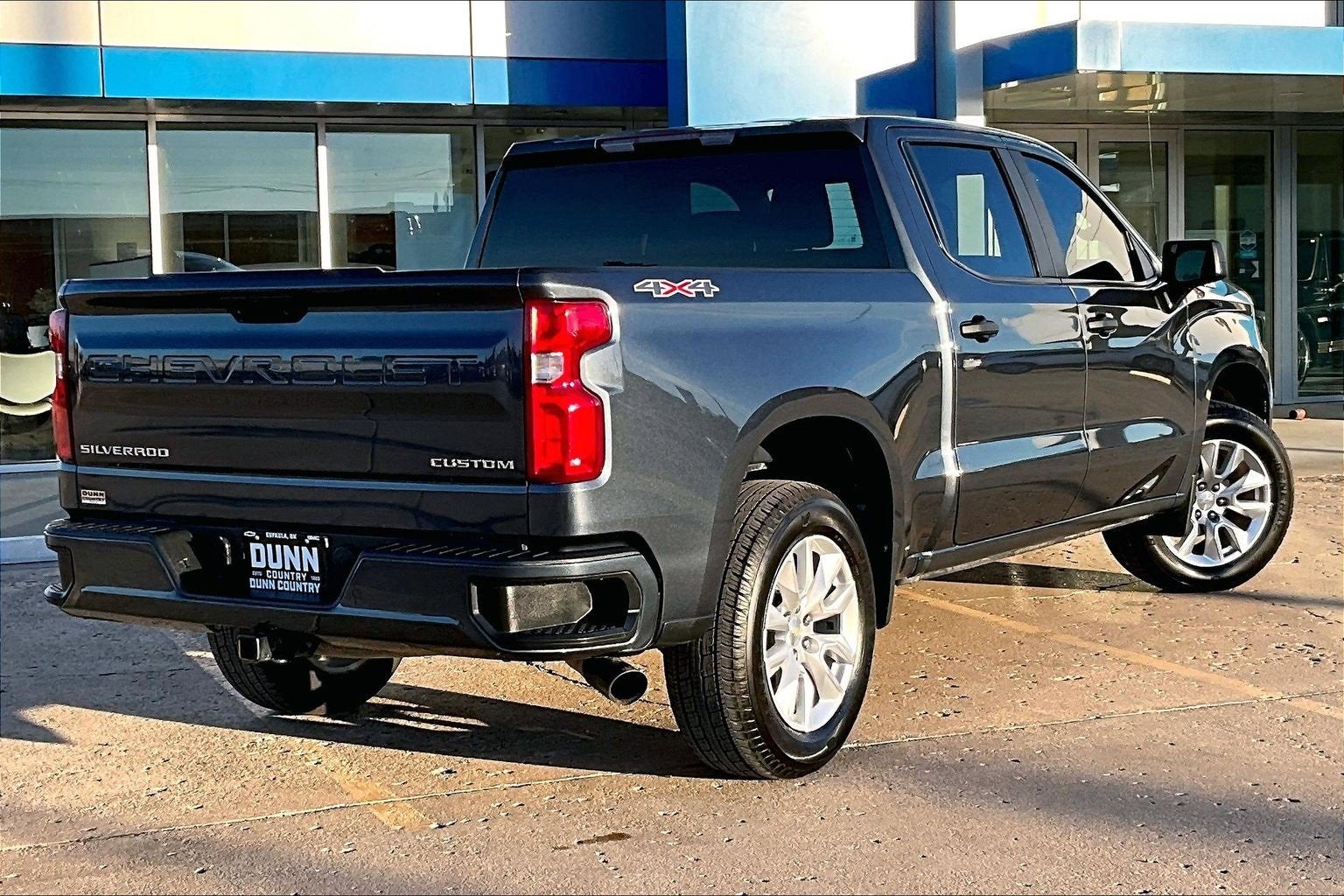 2022 Chevrolet Silverado 1500 LTD Custom