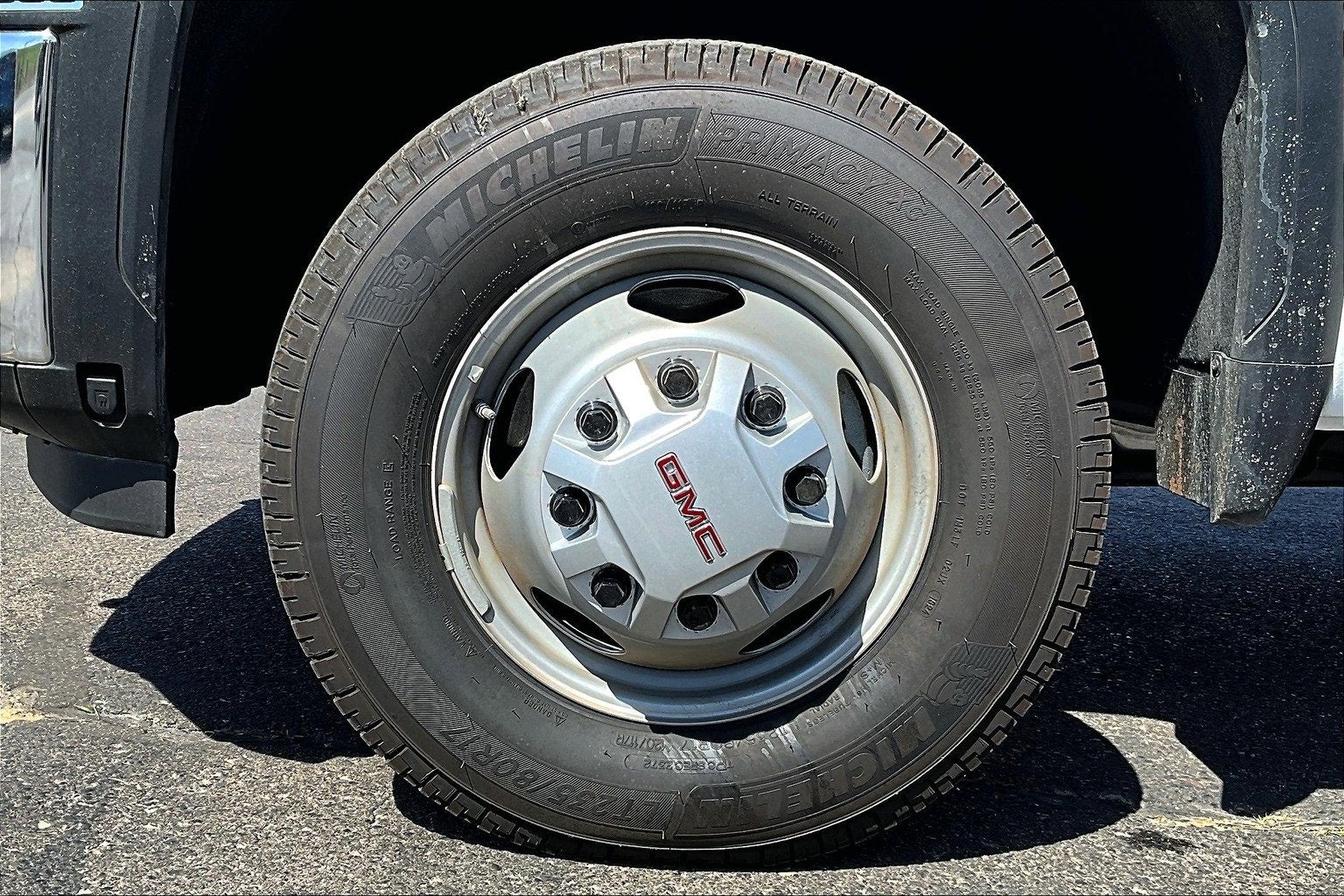 2024 GMC Sierra 3500 HD Chassis Cab Pro