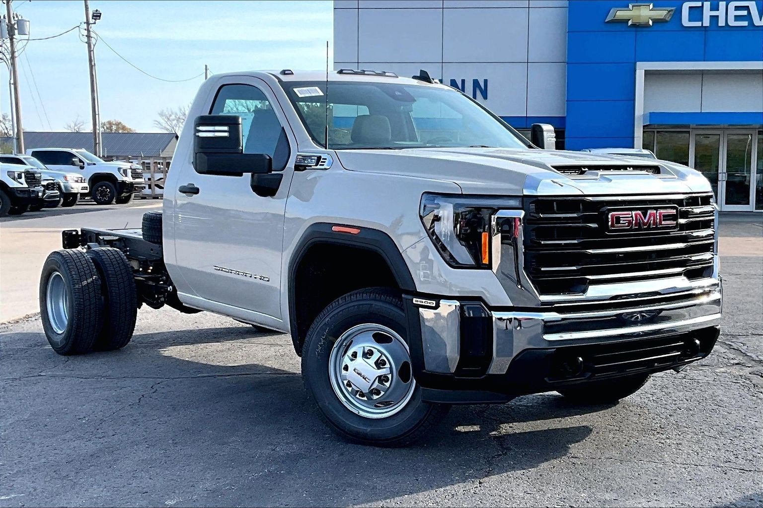 2026 GMC Sierra 3500 HD Chassis Cab Pro