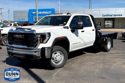 2025 GMC Sierra 3500 HD Chassis Cab Pro