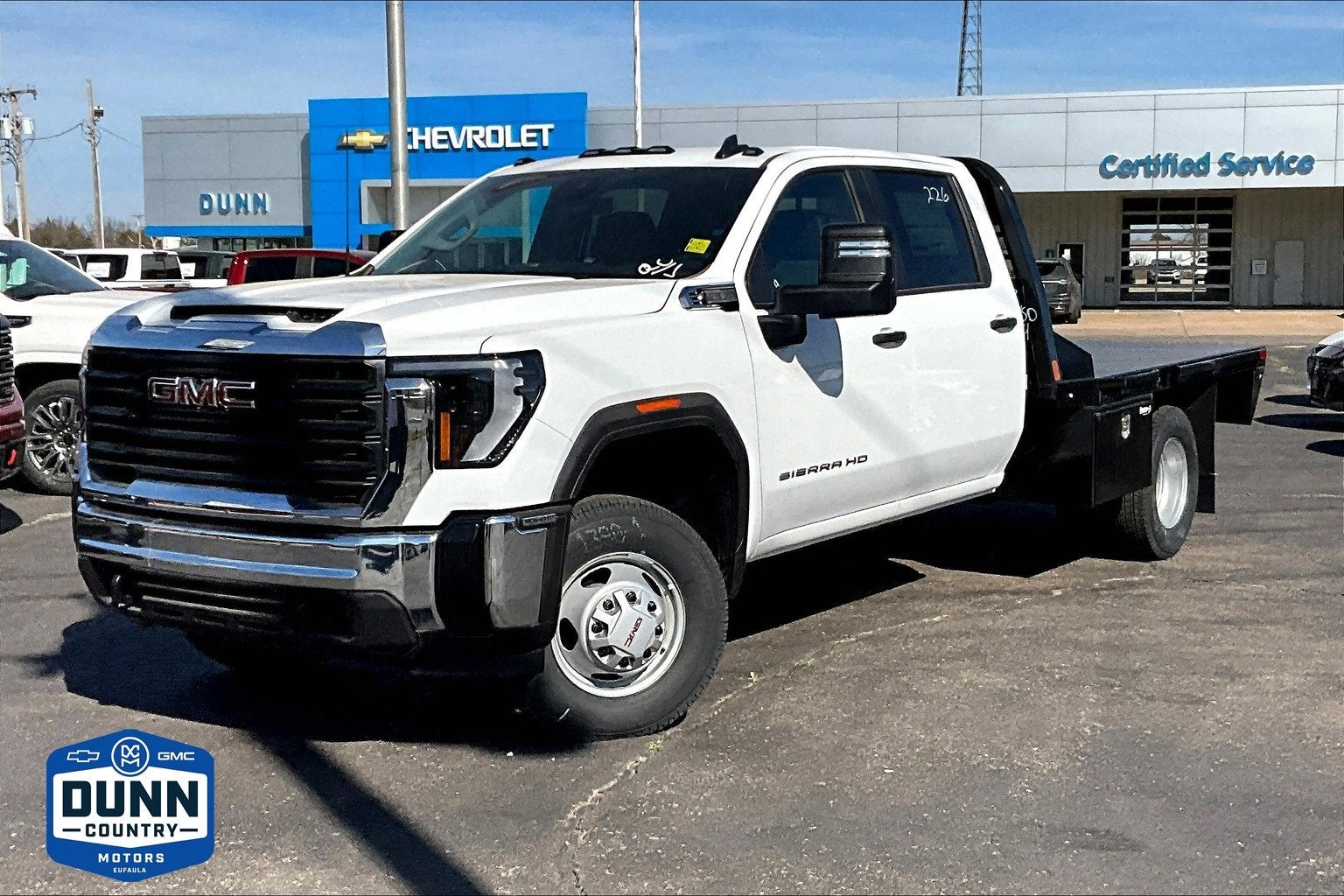 2025 GMC Sierra 3500 HD Chassis Cab Pro