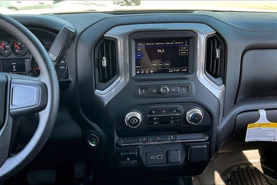 2025 GMC Sierra 3500 HD Chassis Cab Pro