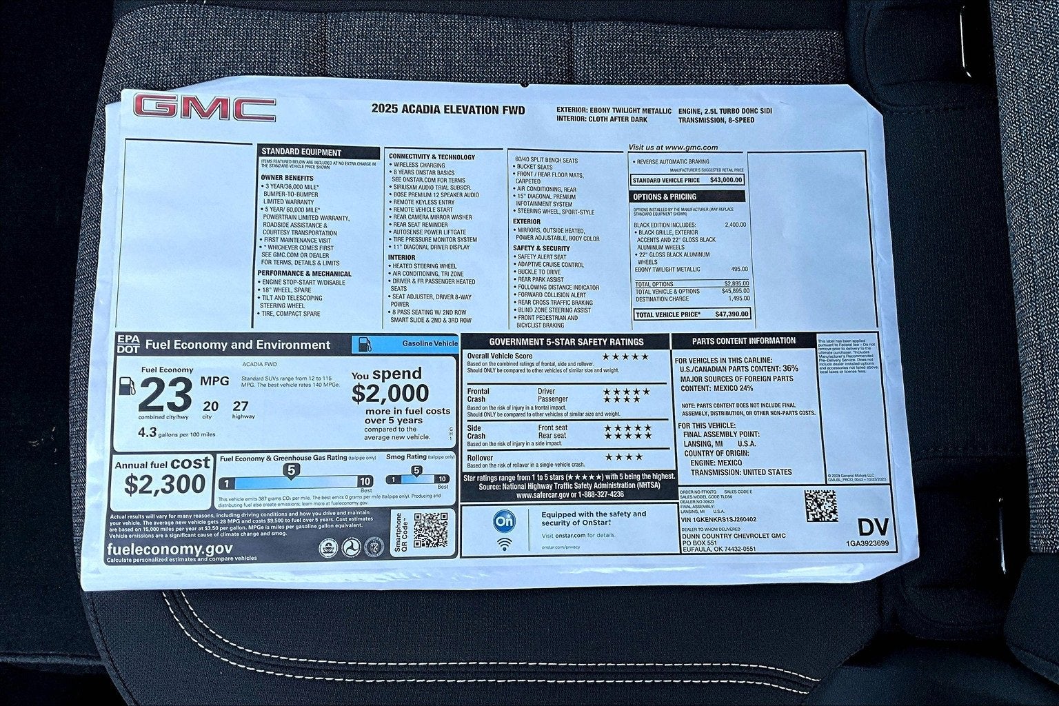 2025 GMC Acadia Elevation