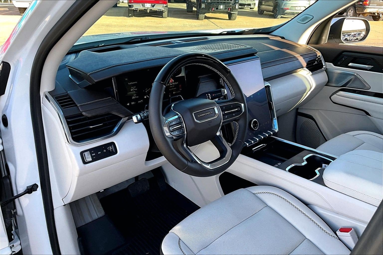 2024 GMC Acadia Denali