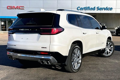 2024 GMC Acadia Denali