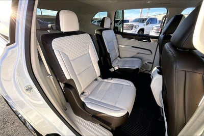 2024 GMC Acadia Denali