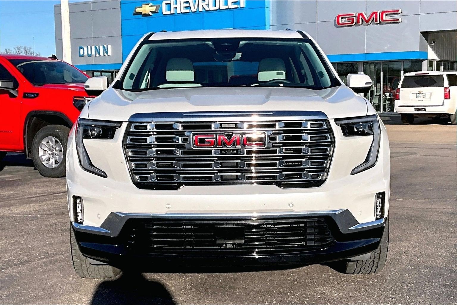 2024 GMC Acadia Denali