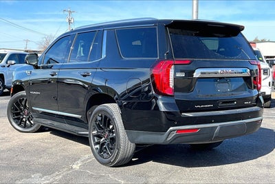 2022 GMC Yukon SLT