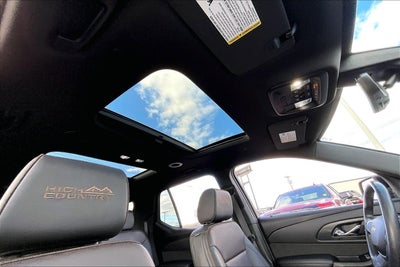 2022 Chevrolet Traverse High Country