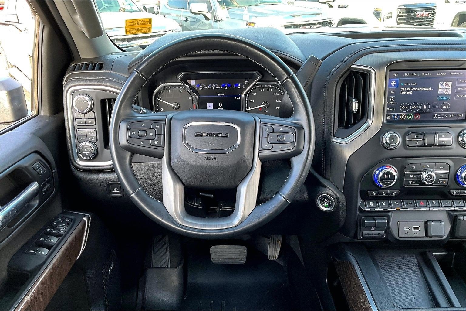 2023 GMC Sierra 3500 HD Denali