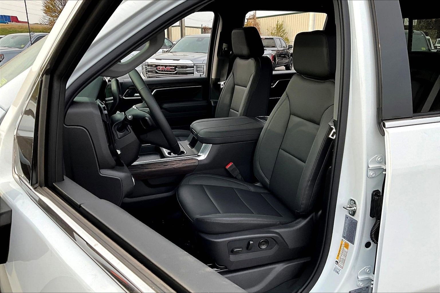 2026 GMC Sierra 3500 HD SLT DRW