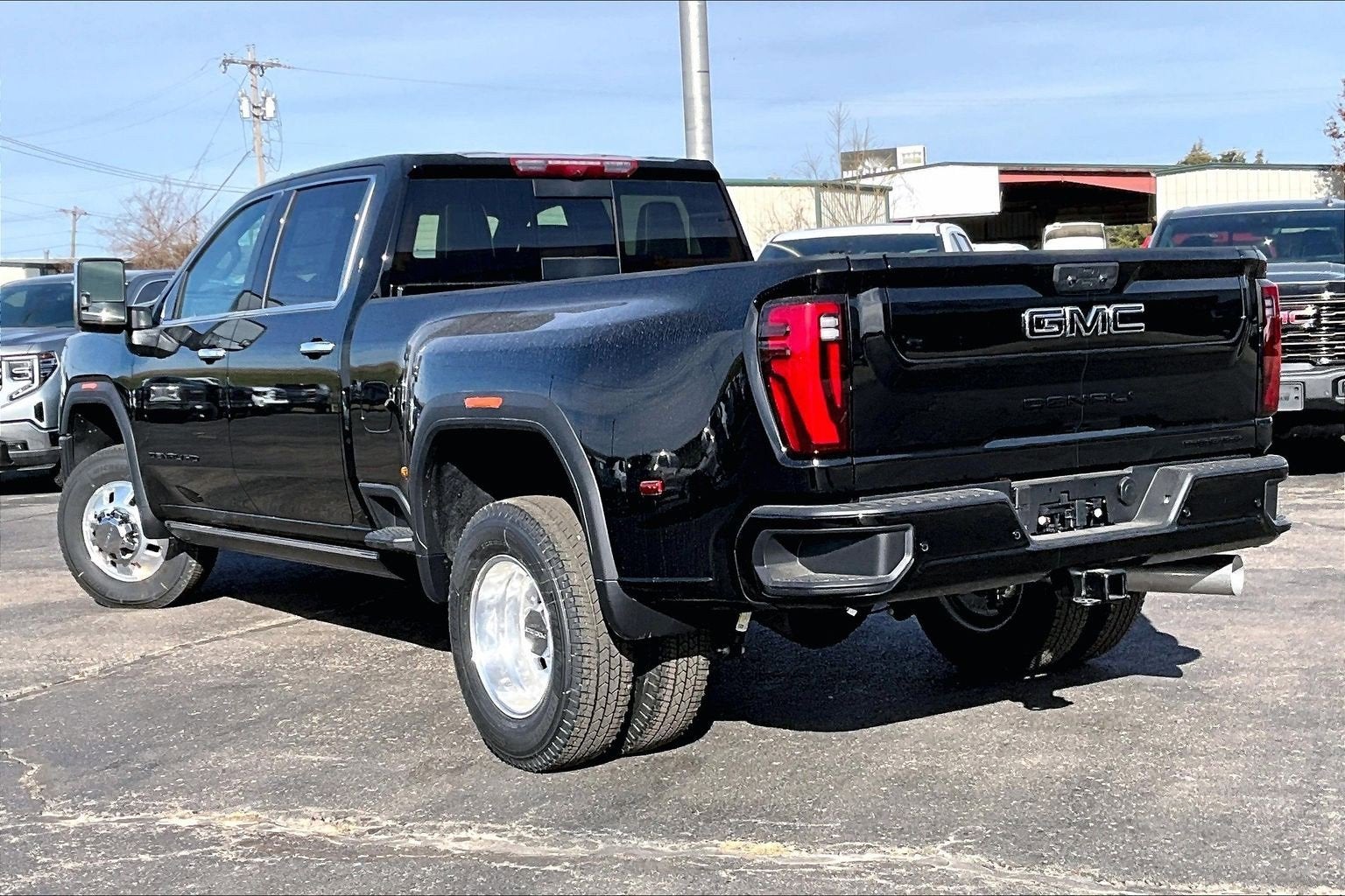 2026 GMC Sierra 3500 HD Denali Ultimate DRW
