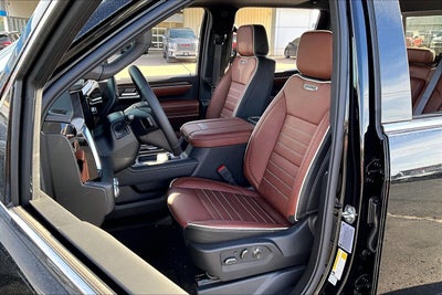 2026 GMC Sierra 3500 HD Denali Ultimate DRW