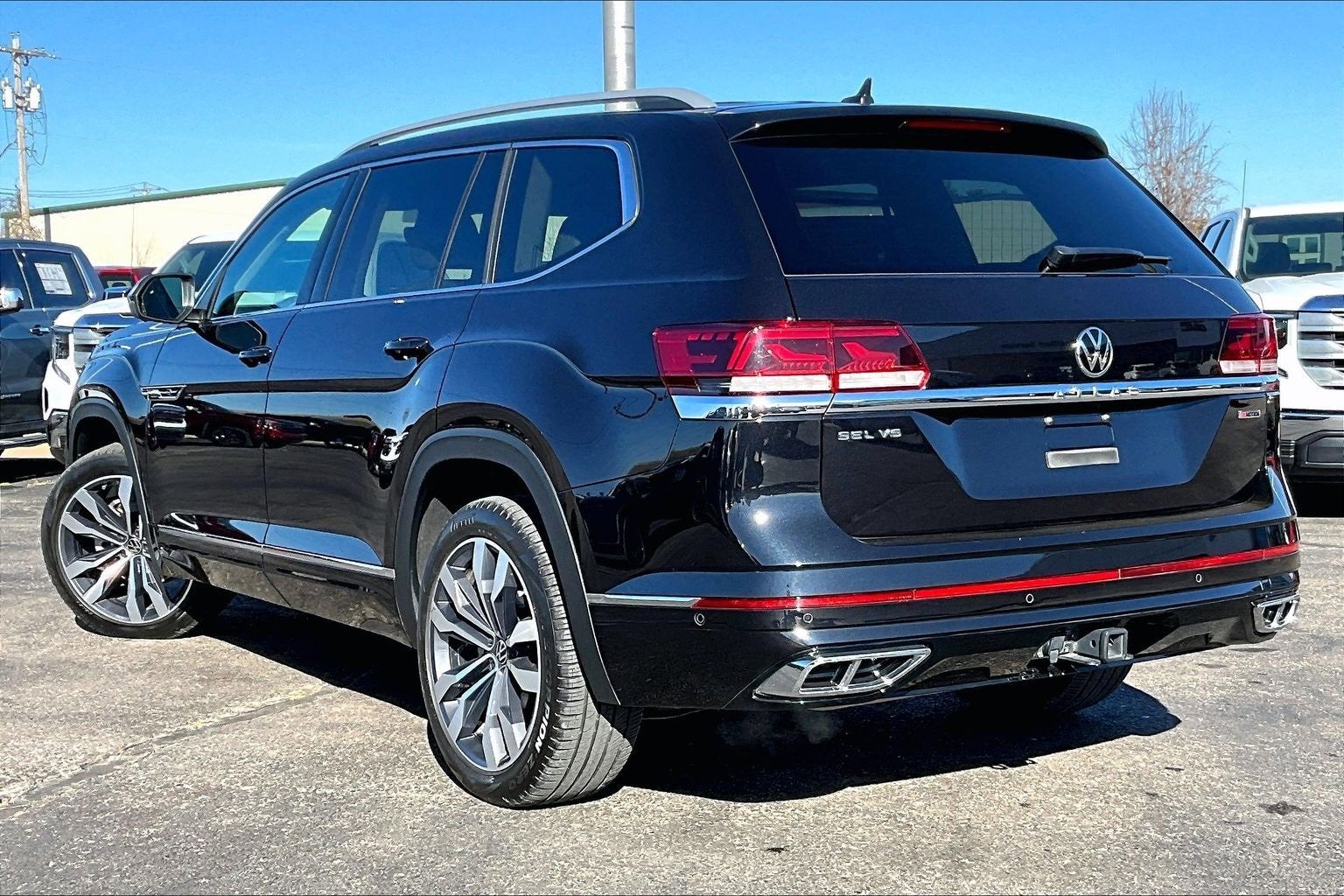 2022 Volkswagen Atlas 3.6L V6 SEL Premium R-Line