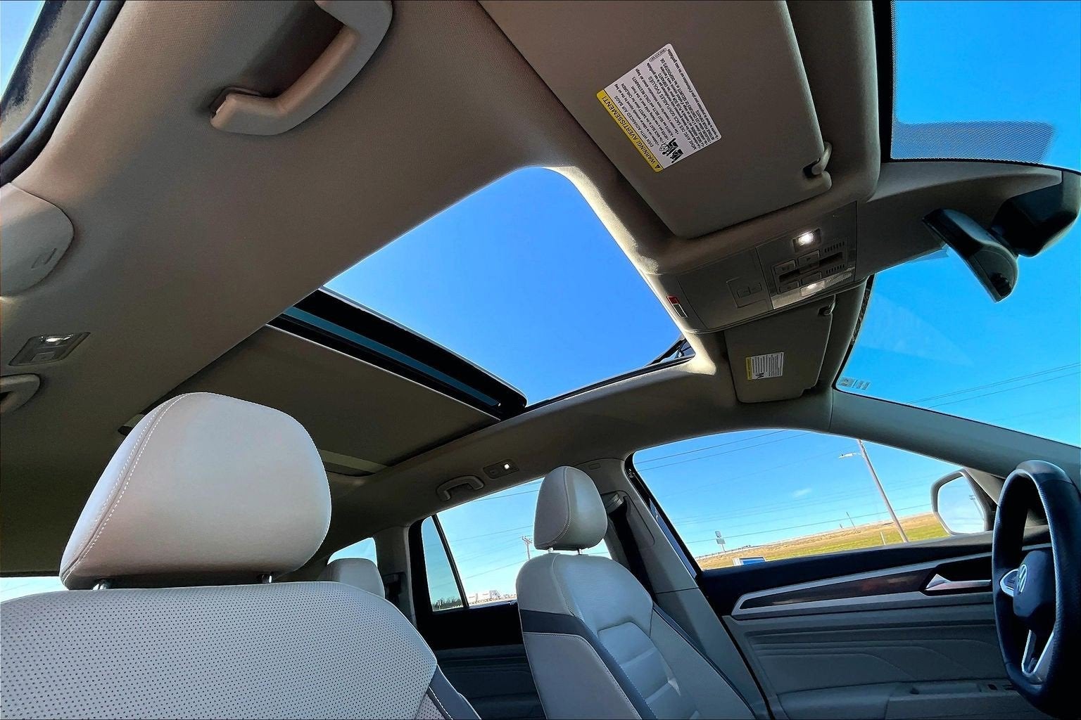 2022 Volkswagen Atlas 3.6L V6 SEL Premium R-Line