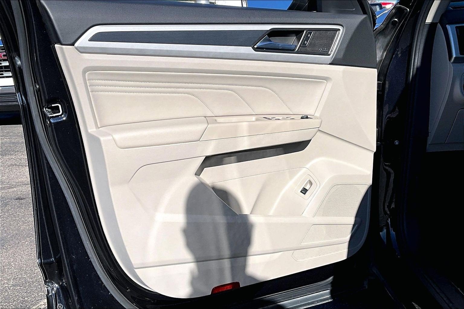 2022 Volkswagen Atlas 3.6L V6 SEL Premium R-Line