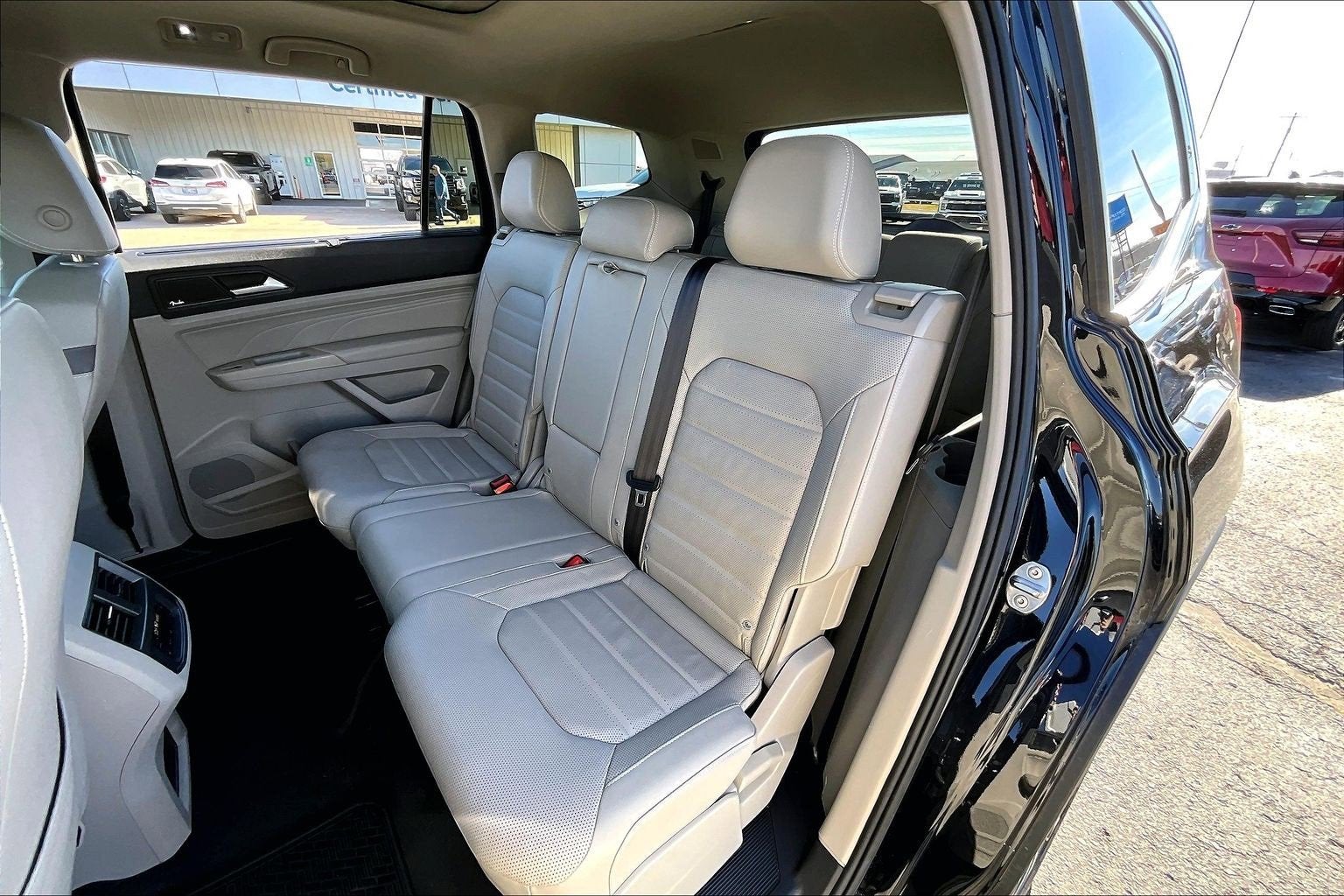 2022 Volkswagen Atlas 3.6L V6 SEL Premium R-Line