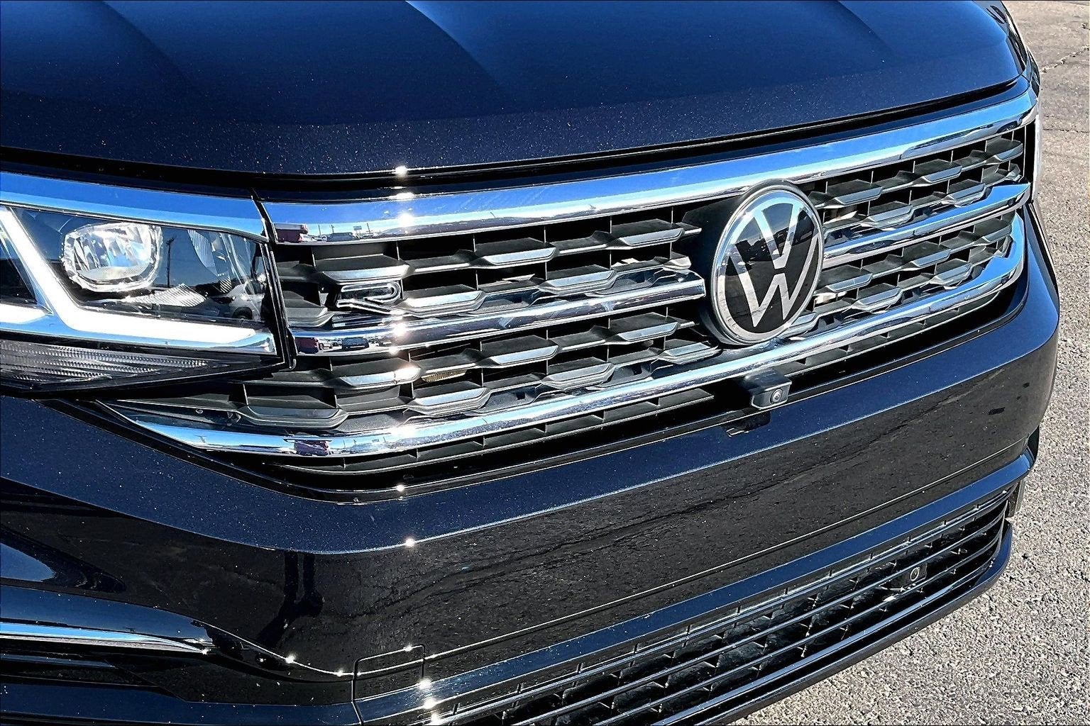 2022 Volkswagen Atlas 3.6L V6 SEL Premium R-Line