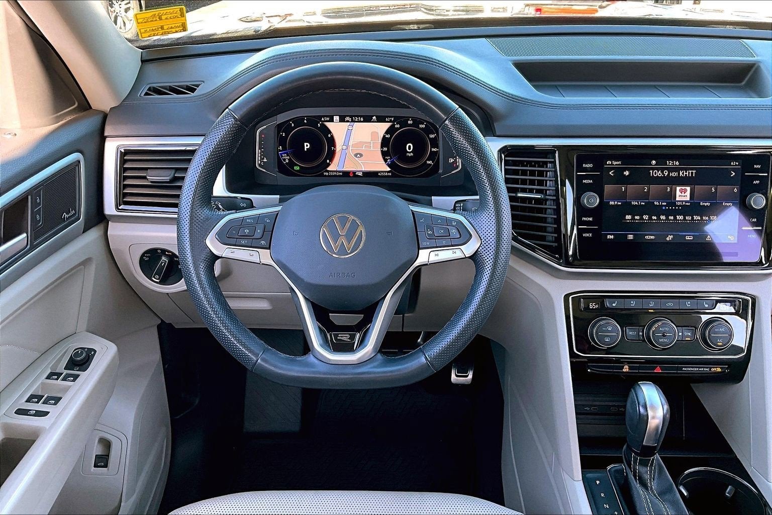 2022 Volkswagen Atlas 3.6L V6 SEL Premium R-Line