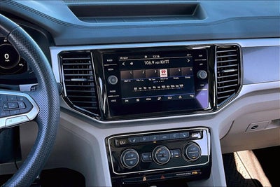 2022 Volkswagen Atlas 3.6L V6 SEL Premium R-Line