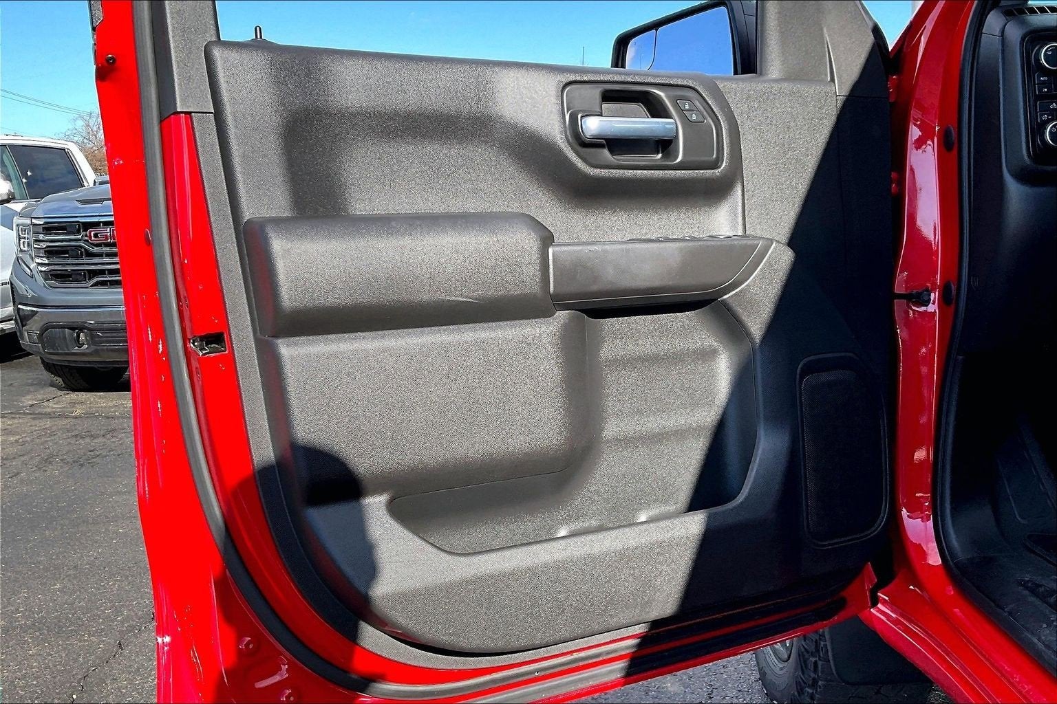 2023 Chevrolet Silverado 1500 Custom Trail Boss