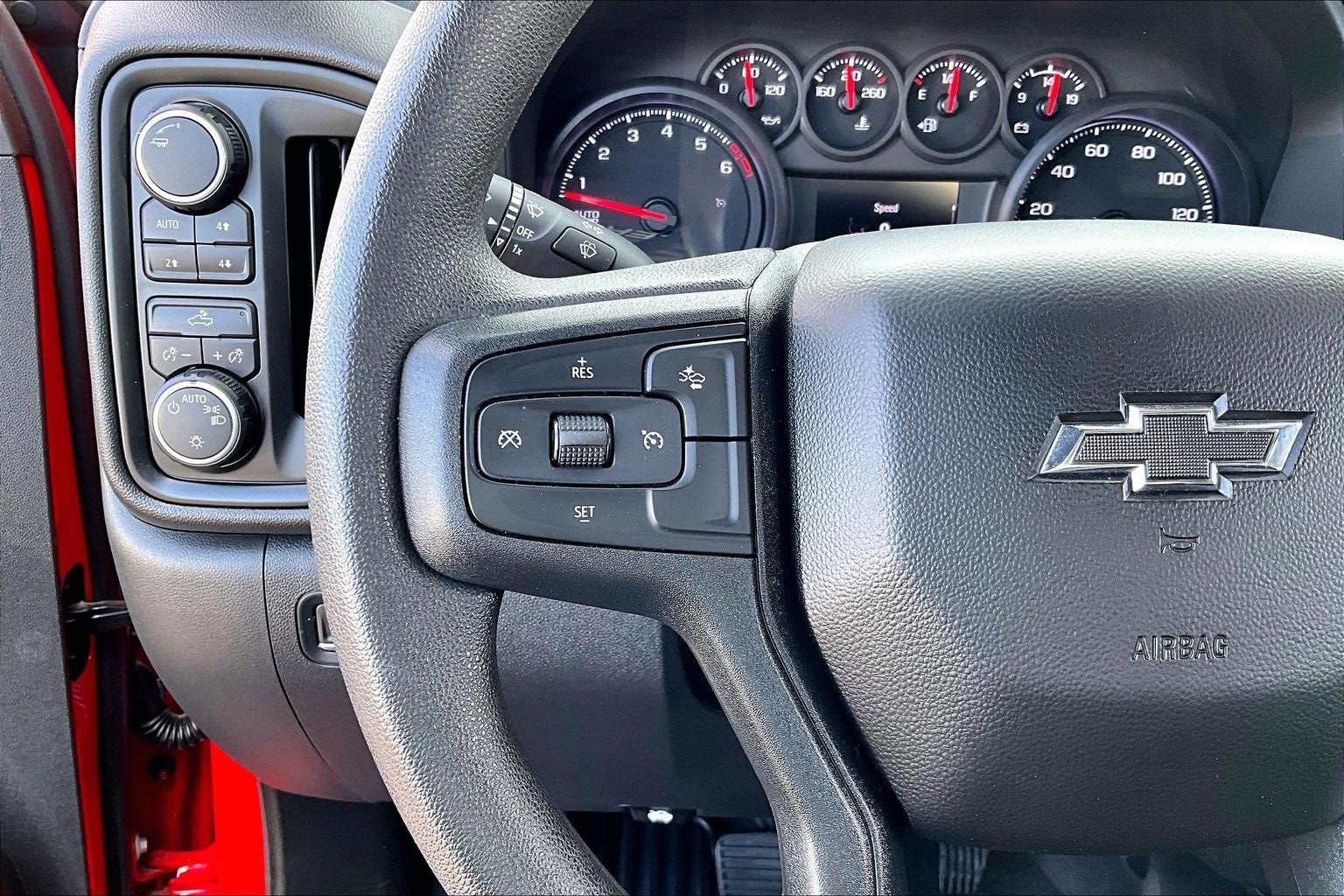 2023 Chevrolet Silverado 1500 Custom Trail Boss