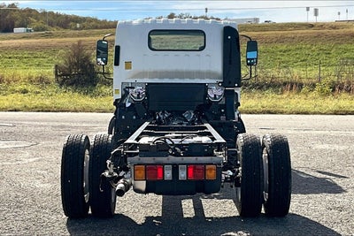 2025 Chevrolet Low Cab Forward 4500 1WT