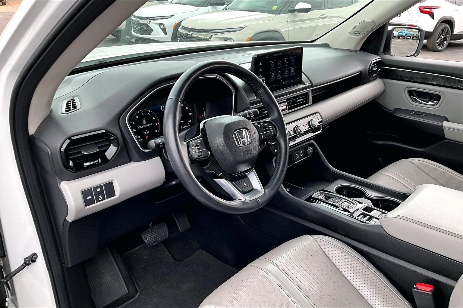 2023 Honda Pilot Elite