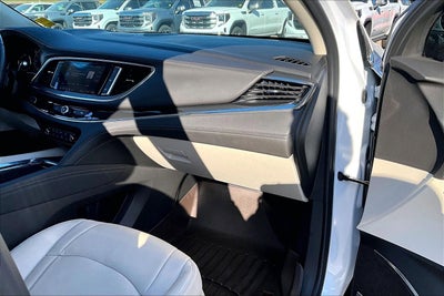 2023 Buick Enclave Premium
