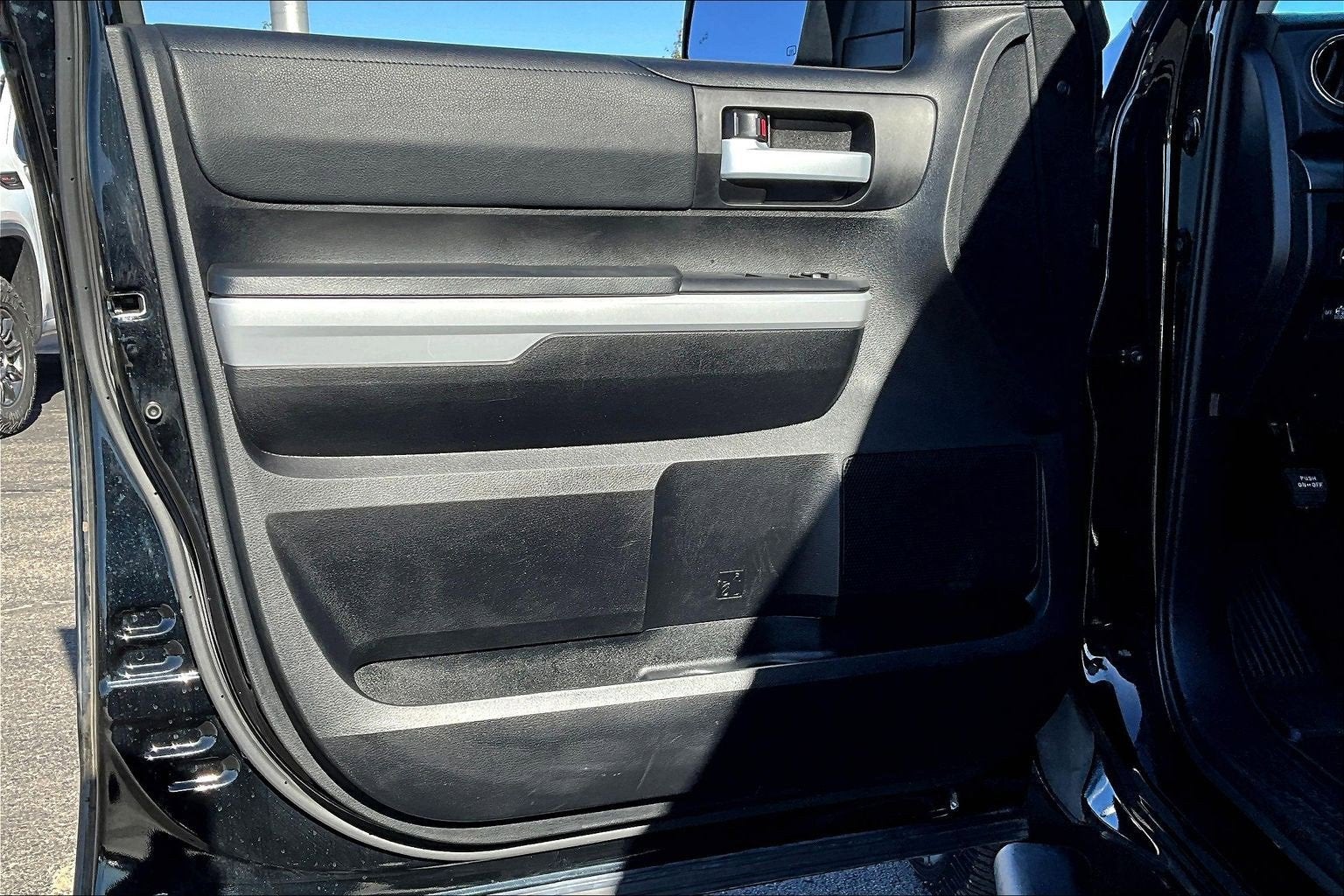 2021 Toyota Tundra 4WD SR5