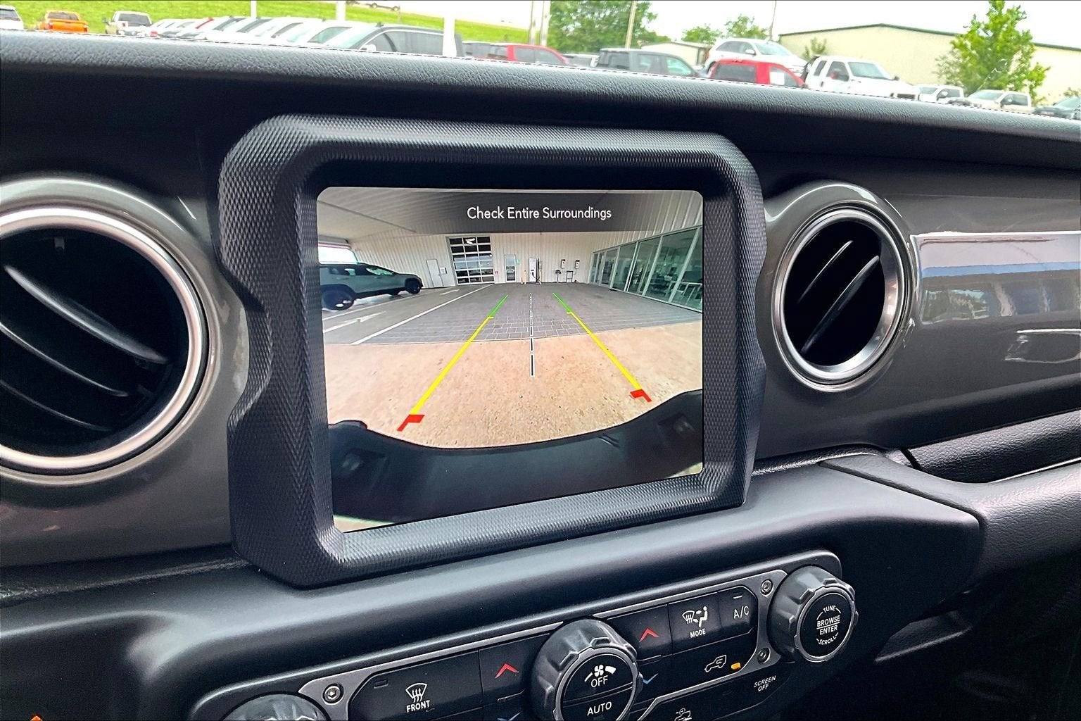 2023 Jeep Gladiator Overland