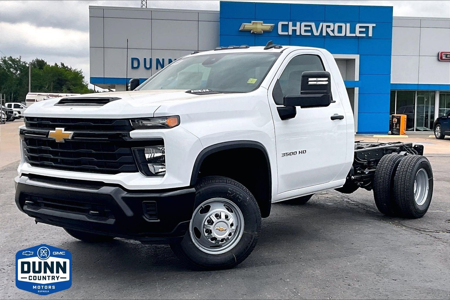 2026 Chevrolet Silverado HD WT 4WD Regular Cab 137.5" WB's photo