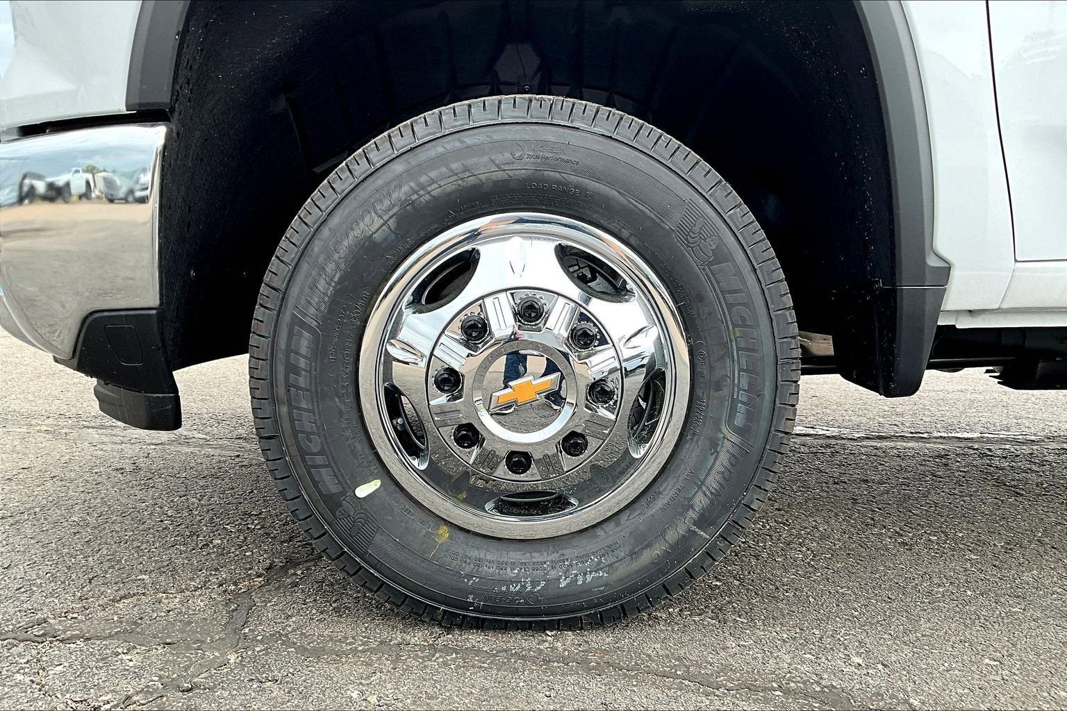 2026 Chevrolet Silverado 3500 HD Chassis Cab LT