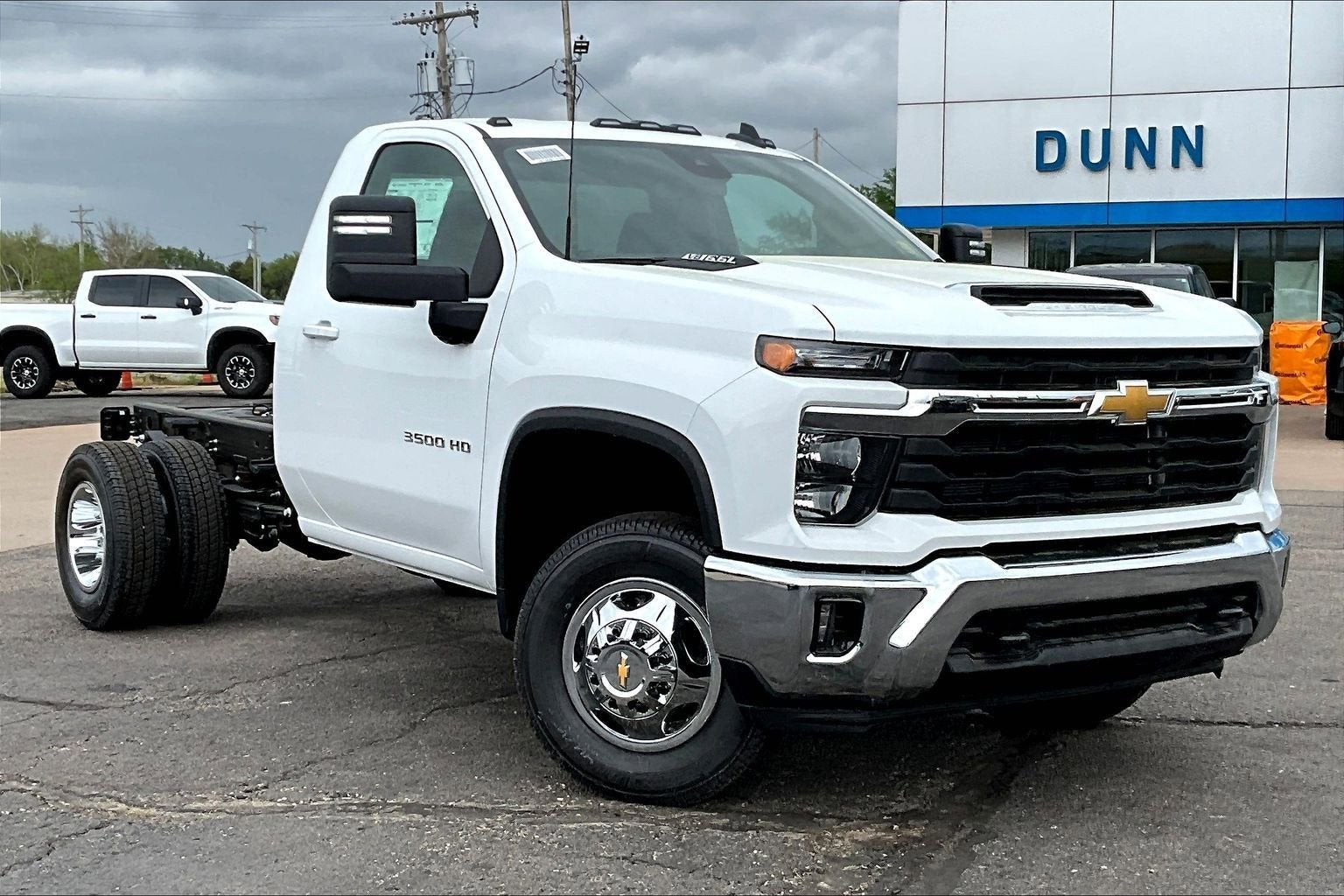 2026 Chevrolet Silverado 3500 HD Chassis Cab LT