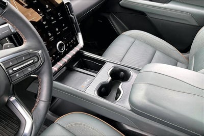 2024 GMC Acadia AT4