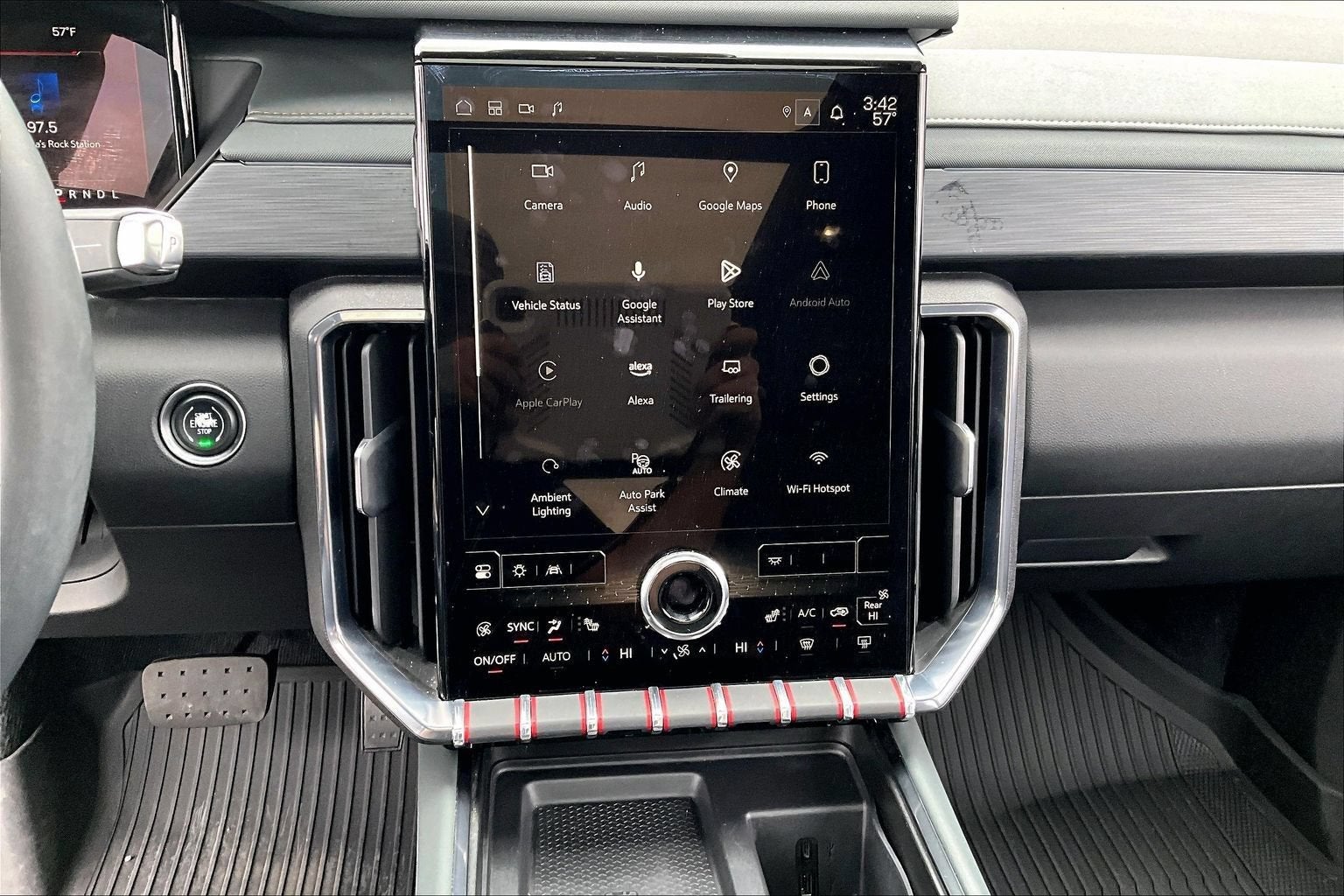 2024 GMC Acadia AT4