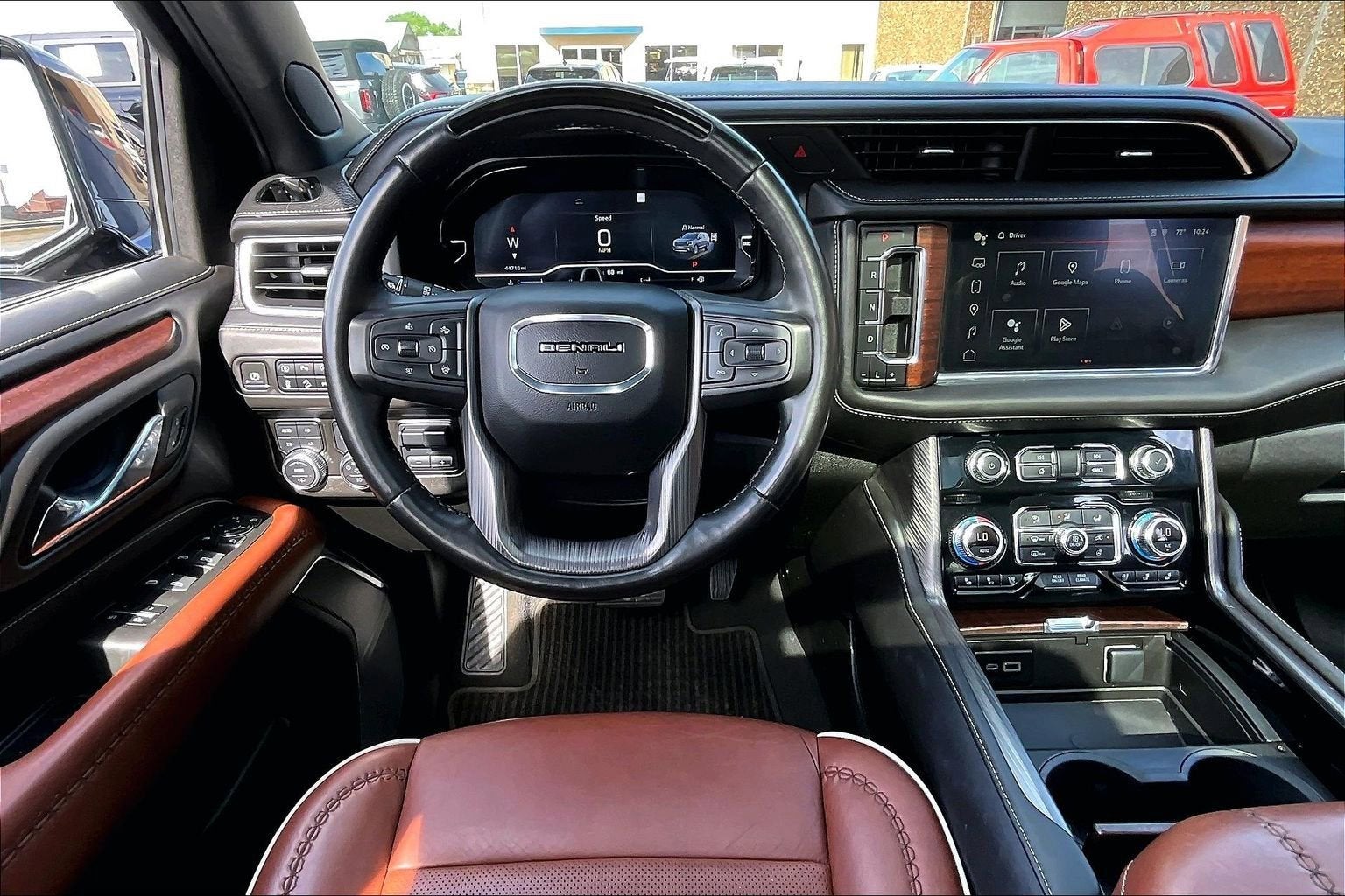 2023 GMC Yukon Denali Ultimate