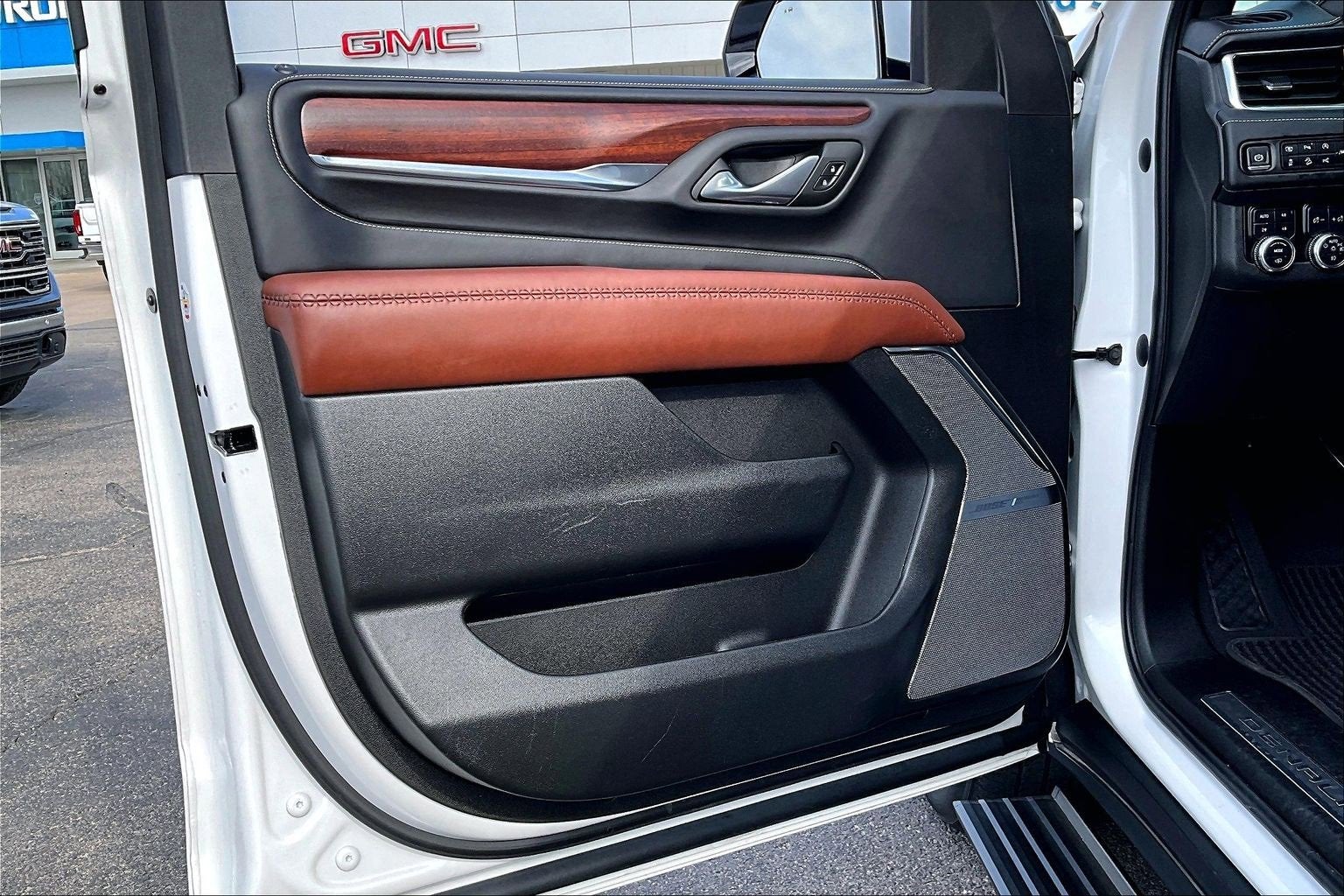 2023 GMC Yukon XL Denali Ultimate