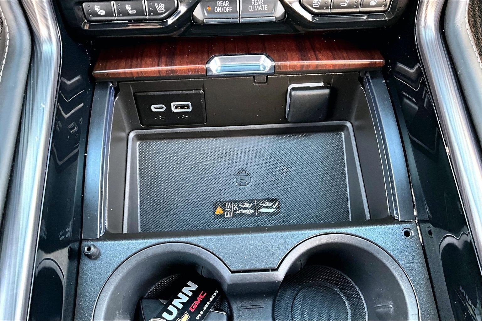 2023 GMC Yukon XL Denali Ultimate