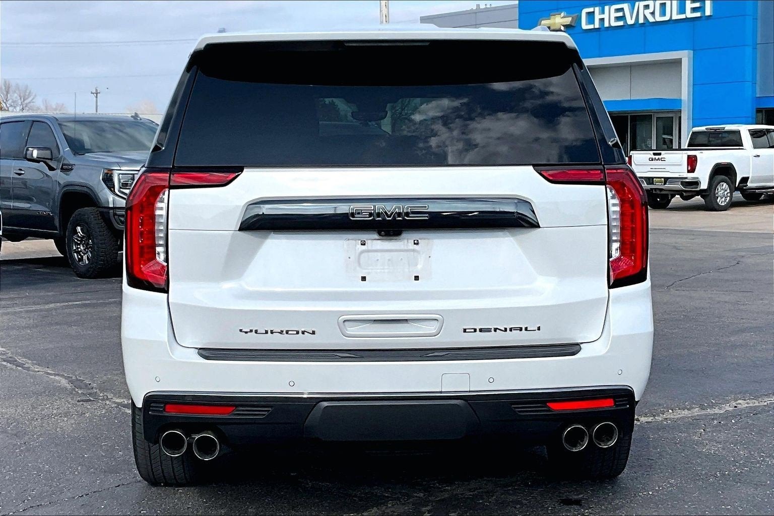 2023 GMC Yukon XL Denali Ultimate