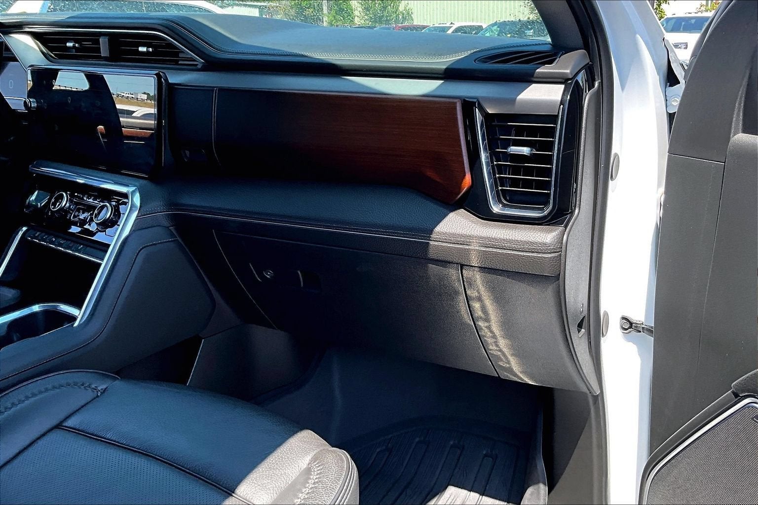 2024 GMC Sierra 3500 HD Denali DRW