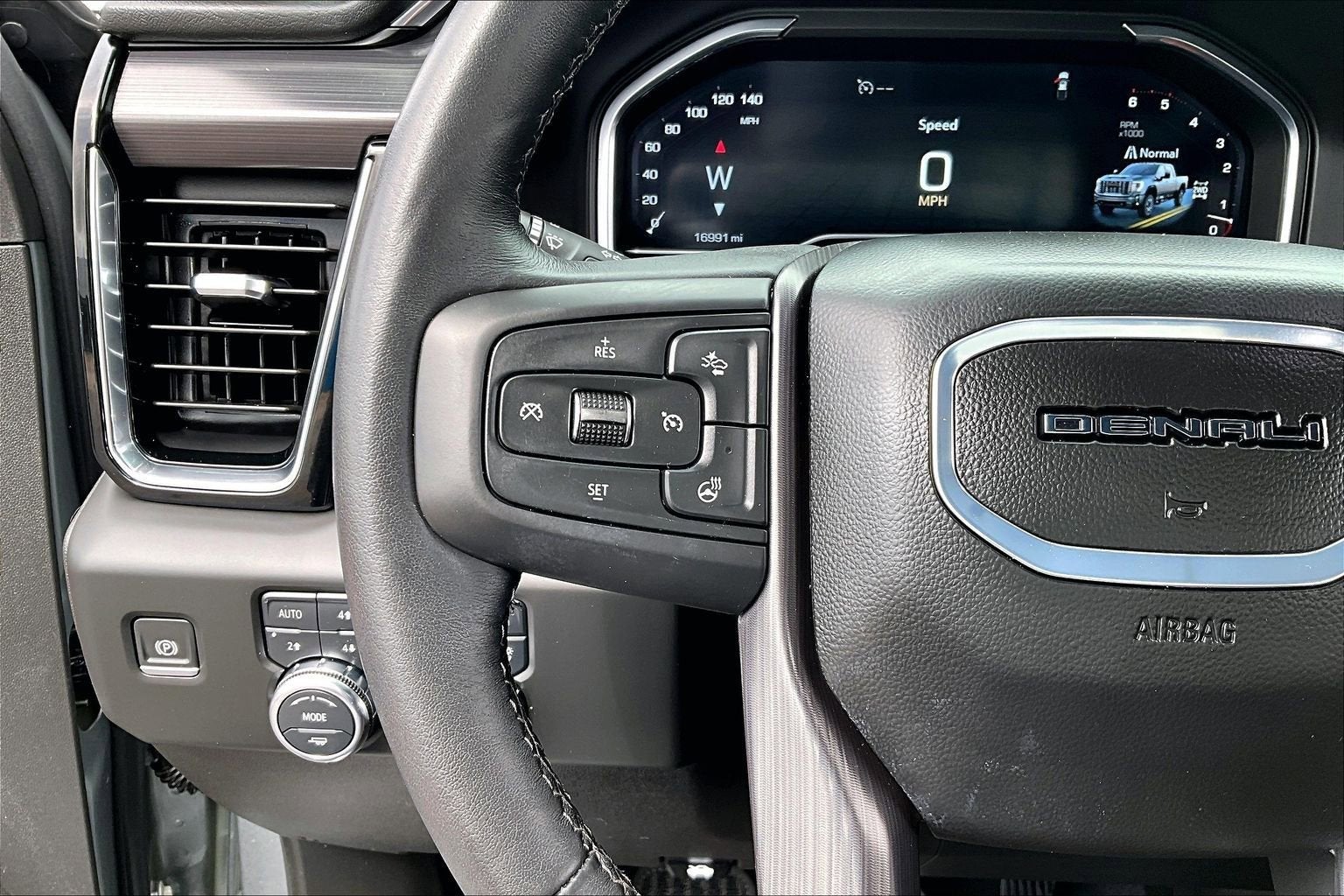 2025 GMC Sierra 2500 HD Denali Ultimate