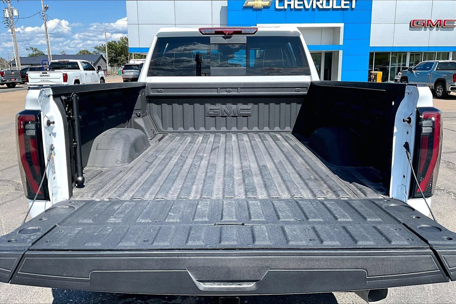 2025 GMC Sierra 2500 HD AT4X